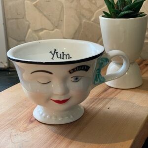 BAILEYS | Winking Mug | Female Version